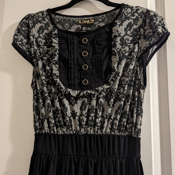 COLCCI | Black and gray, damask print dress, lined skirt, Very stretchy, medium - Picture 6 of 11